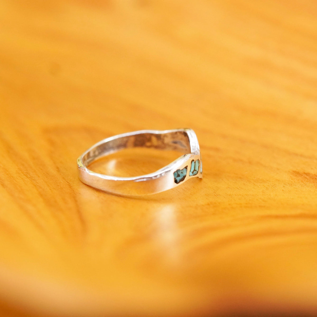Size 7, vintage Sterling silver handmade ring, mexico 925 band with turquoise