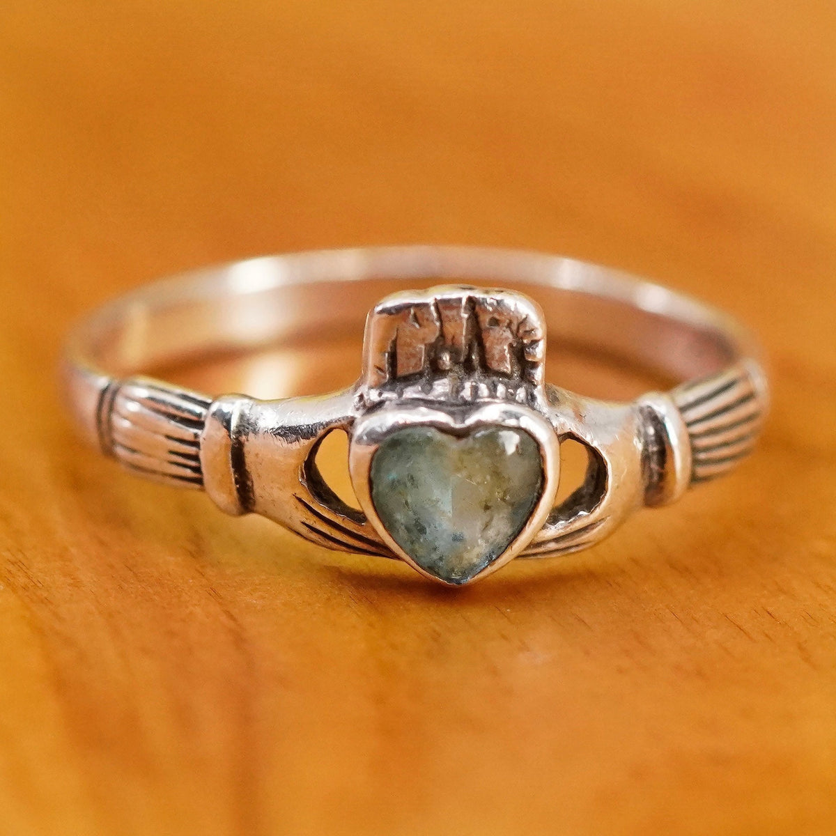 Size 8.75, Solvar sterling silver claddagh ring, holding topaz heart 925 band