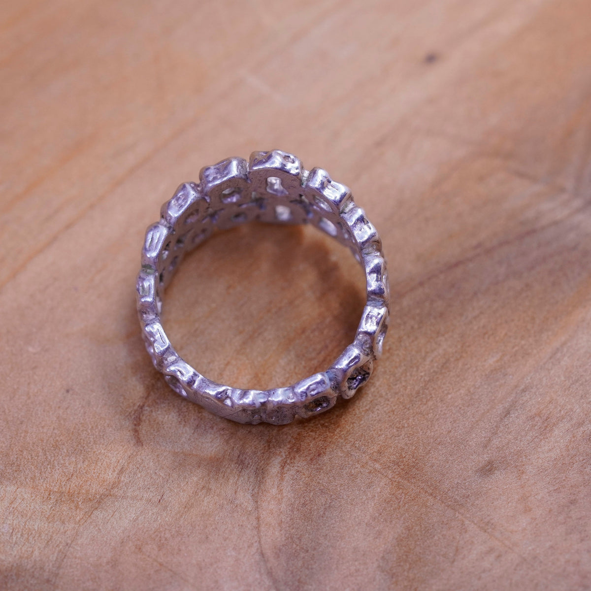Size 7.25, Sterling silver handmade ring, southwestern style, 925 circle band