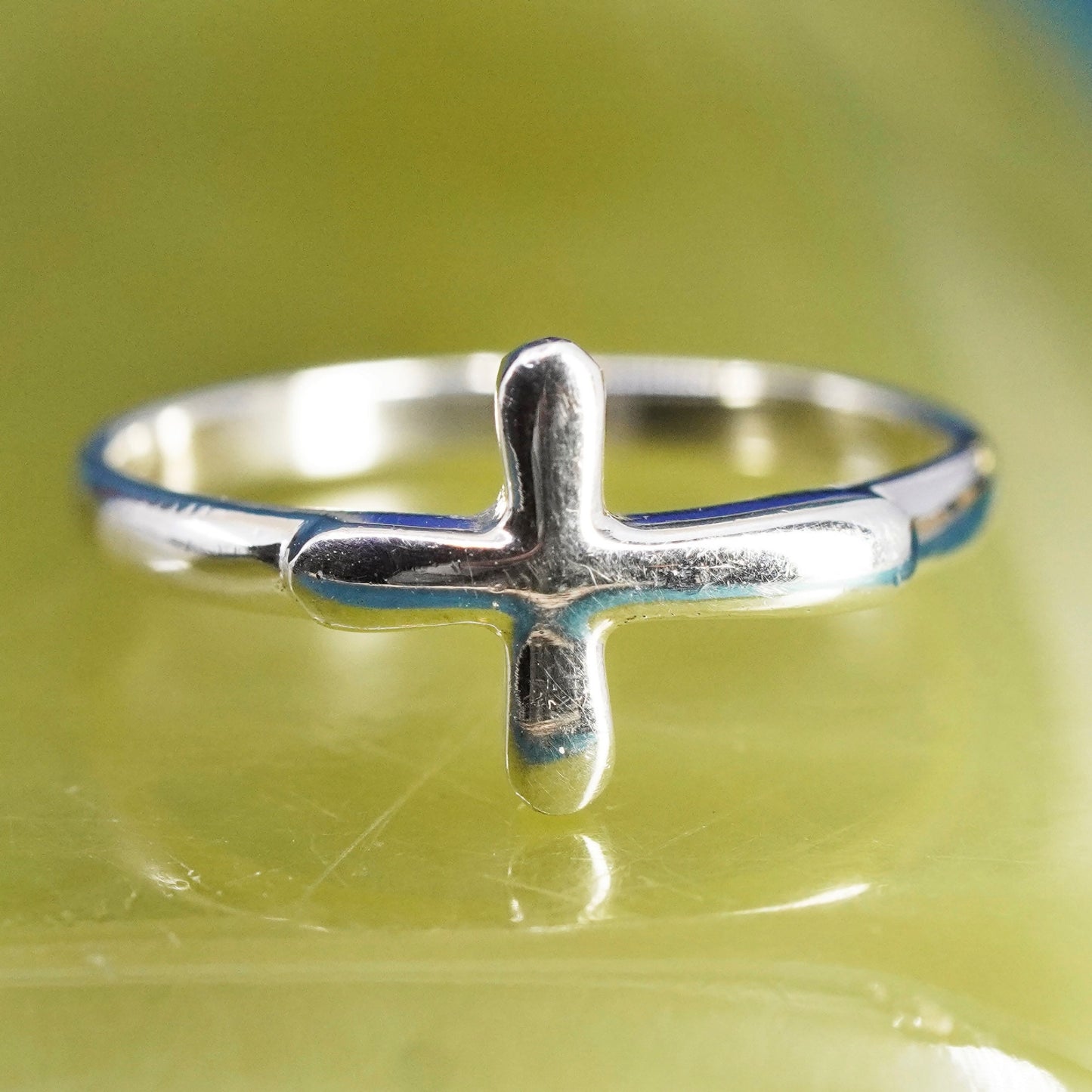 Size 6, vintage Sterling silver handmade ring, stackable 925 cross band