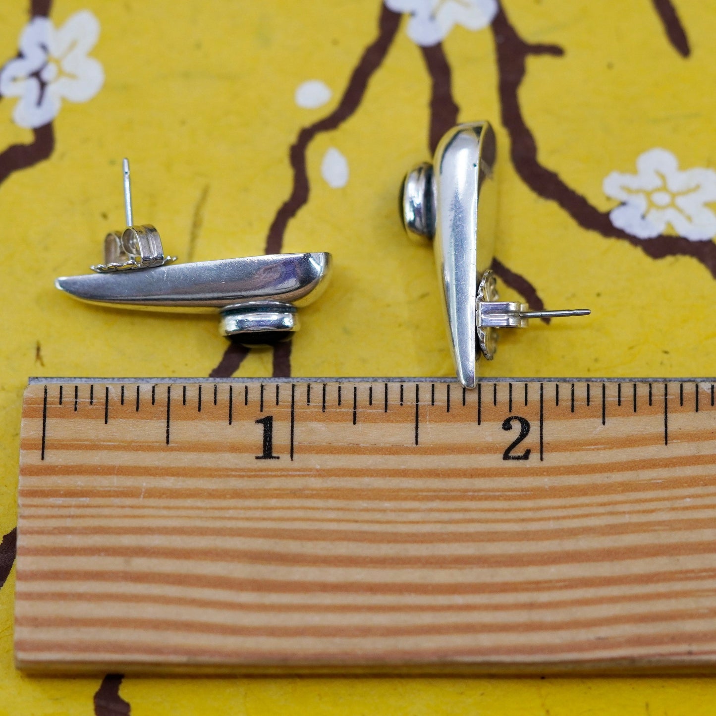 Southwestern Sterling 925 silver handmade teardrop earrings with round onyx