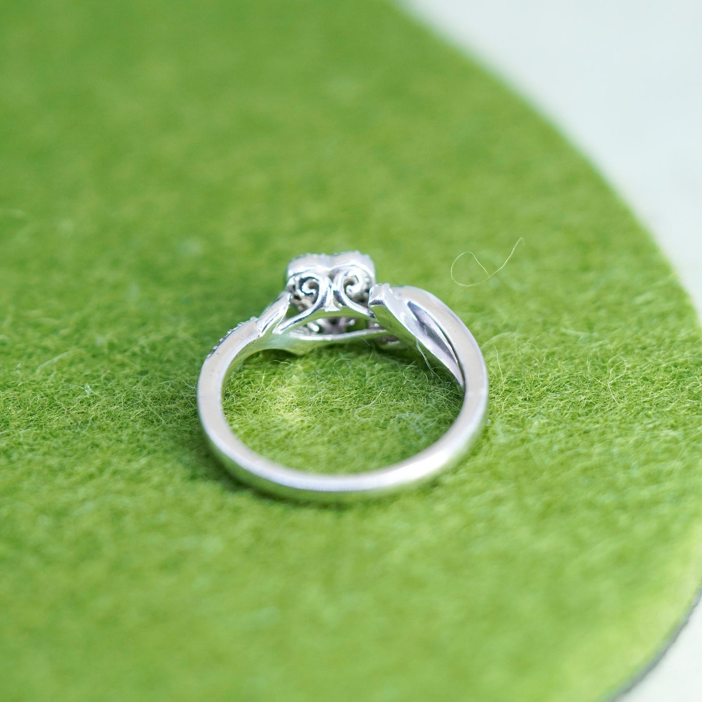 Size 7, Sterling silver engagement ring, 925 heart band with real diamond