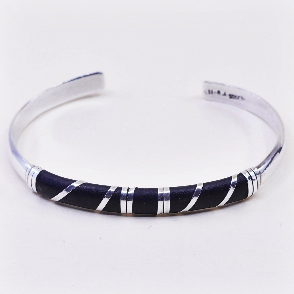 7.25”, vintage Sterling silver handmade cuff, mexico 925 bracelet black leather