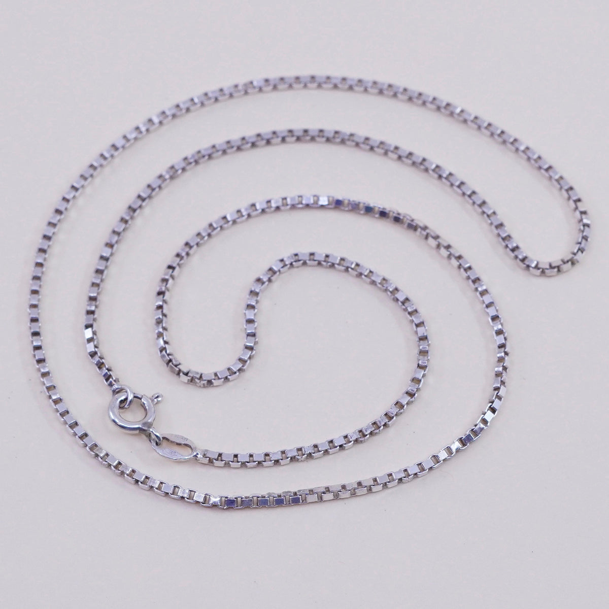 18”, Vintage Italian sterling 925 silver box chain, necklace