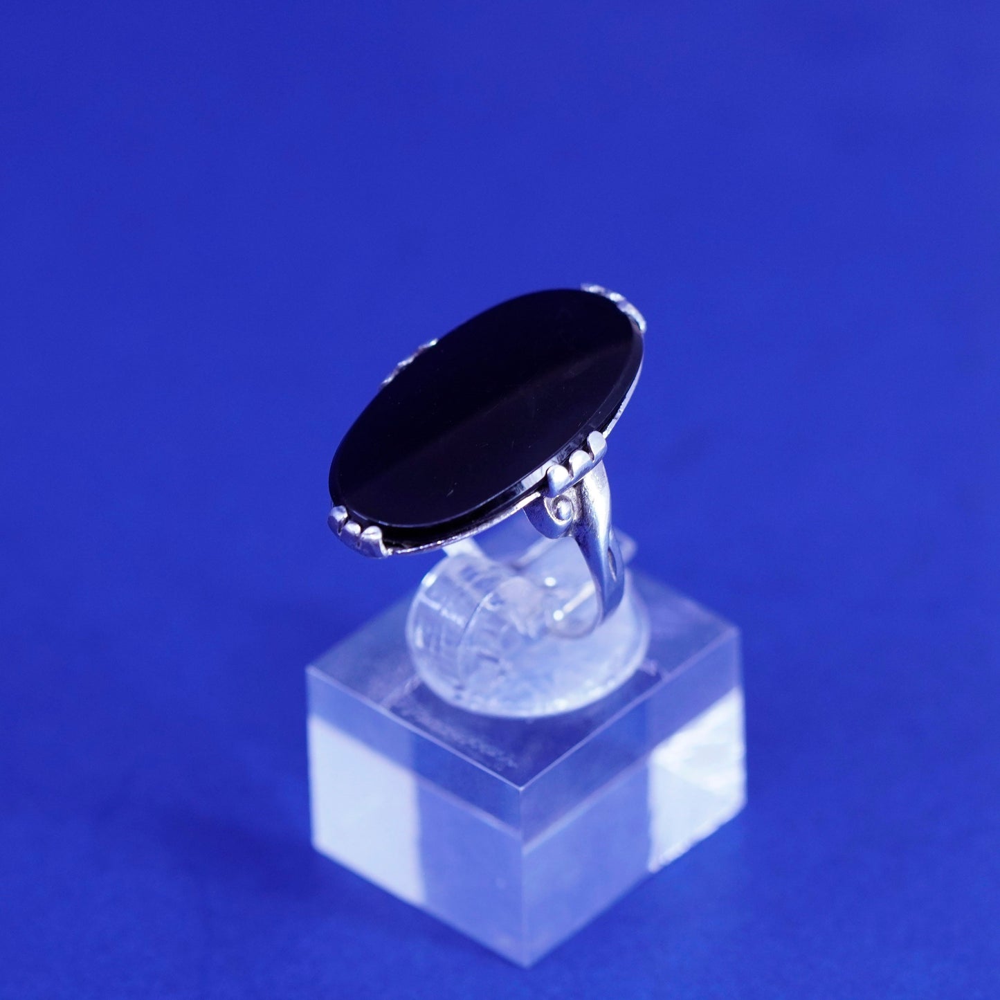 Size 5.5 vintage sterling 925 silver handmade statement ring with oval obsidian