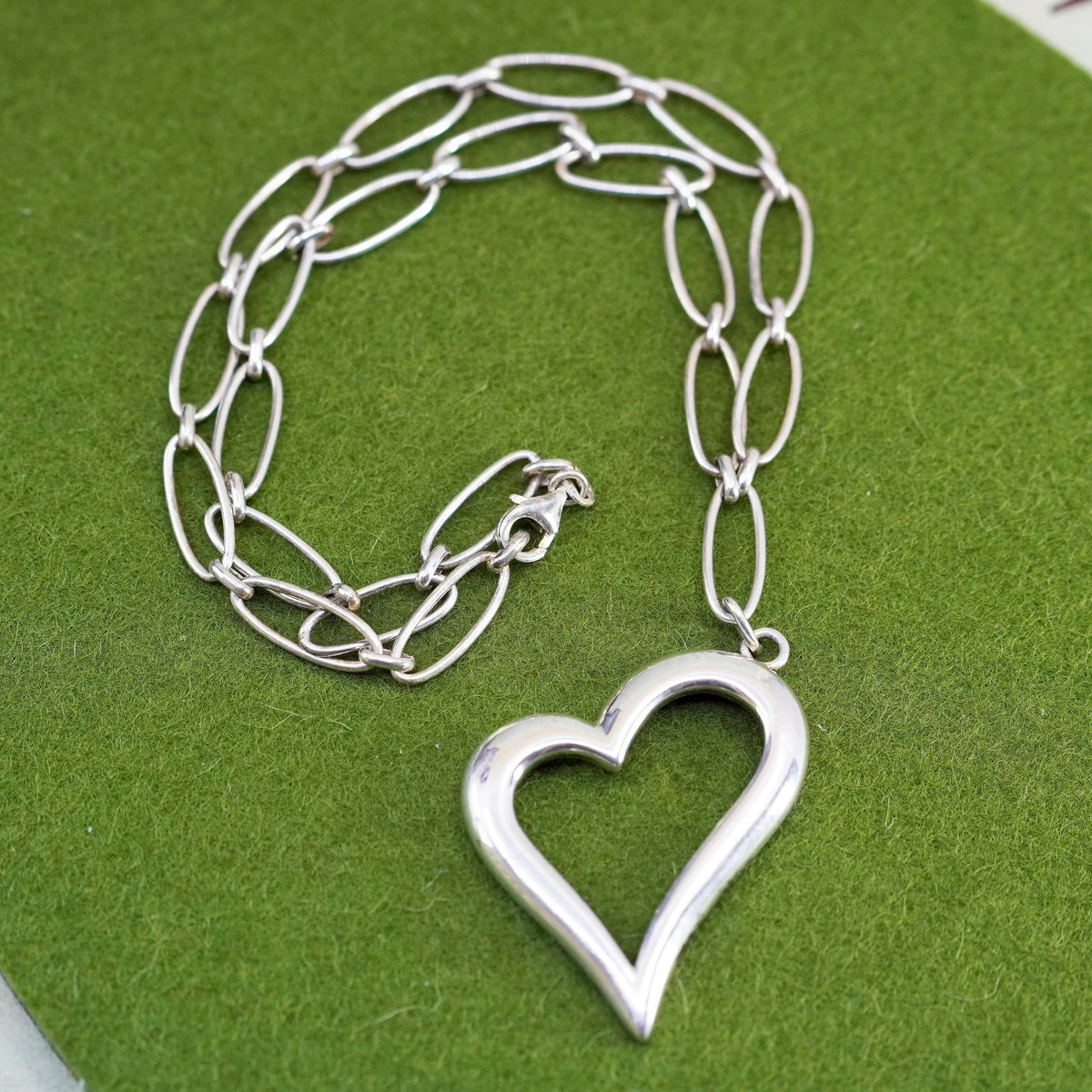16”, Vintage 925 sterling silver long oval chain with heart pendant