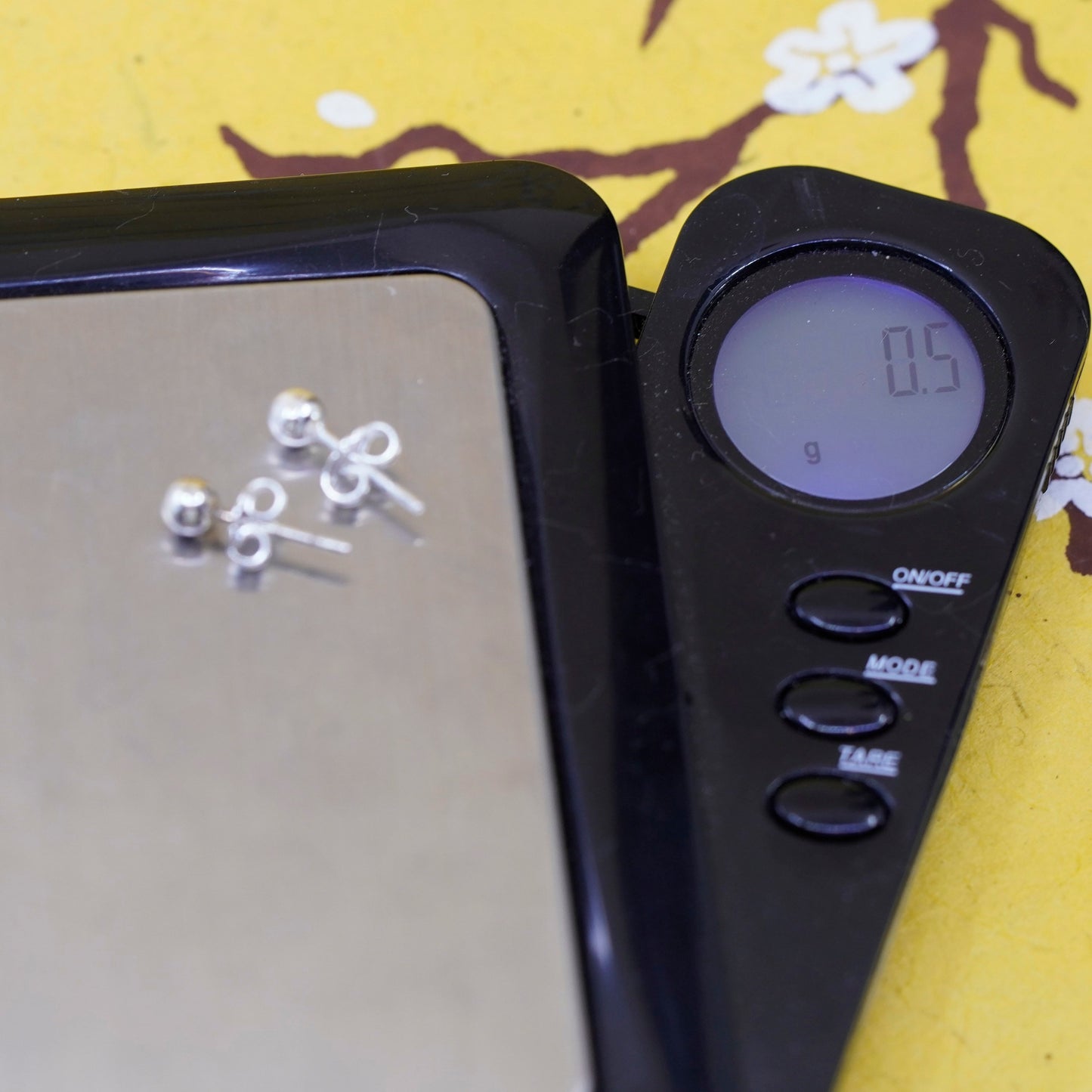 3mm, Vintage Sterling silver beads studs, 925 earrings, stamped 925