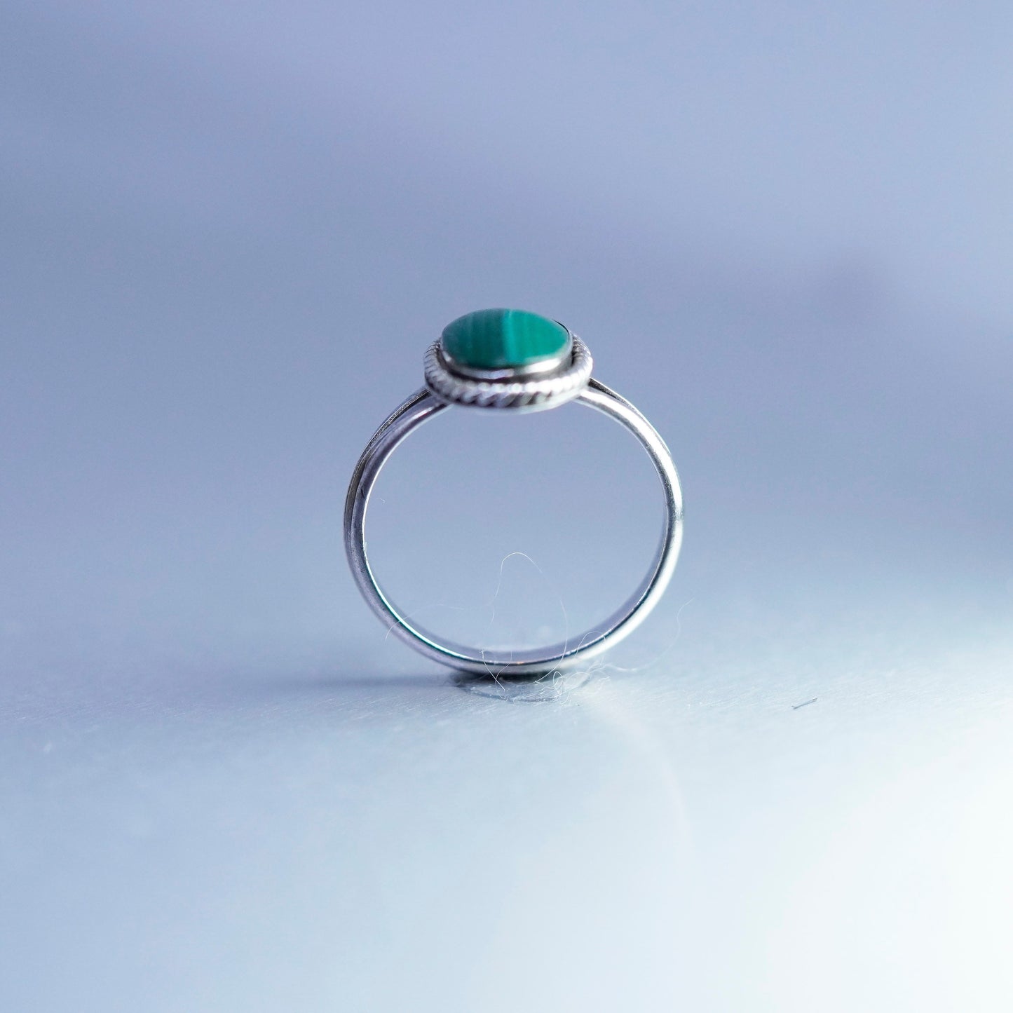 Size 6, Native American navajo Sterling 925 silver handmade ring with malachite