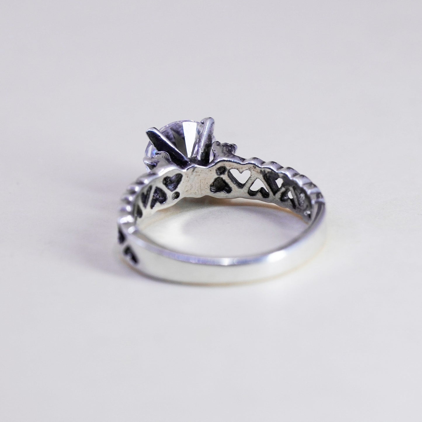 Size 5.25, vintage Sterling 925 silver Statement ring w/ Cz and heart around