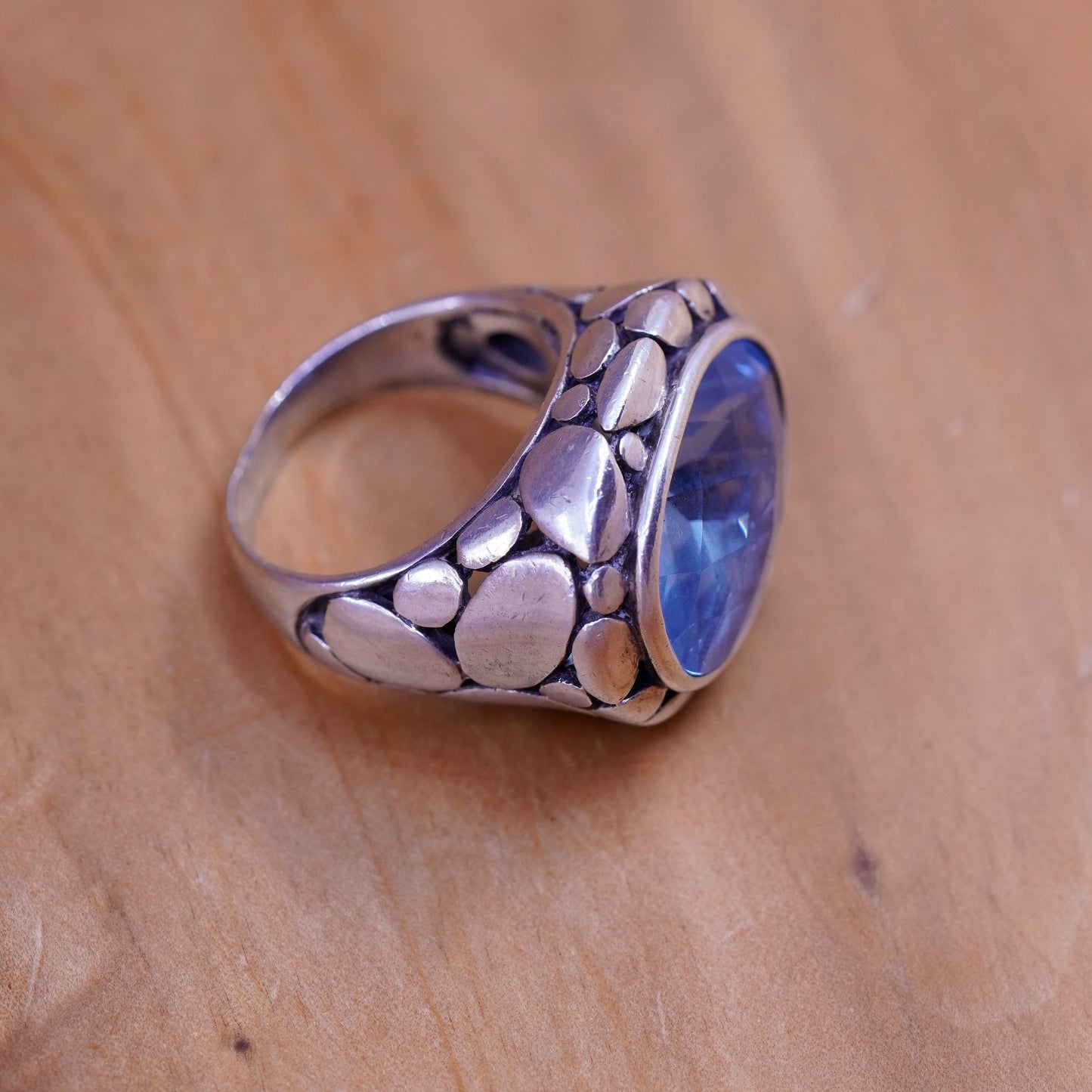 Size 7.5, vintage Sterling 925 silver handmade ring with oval topaz and pebble