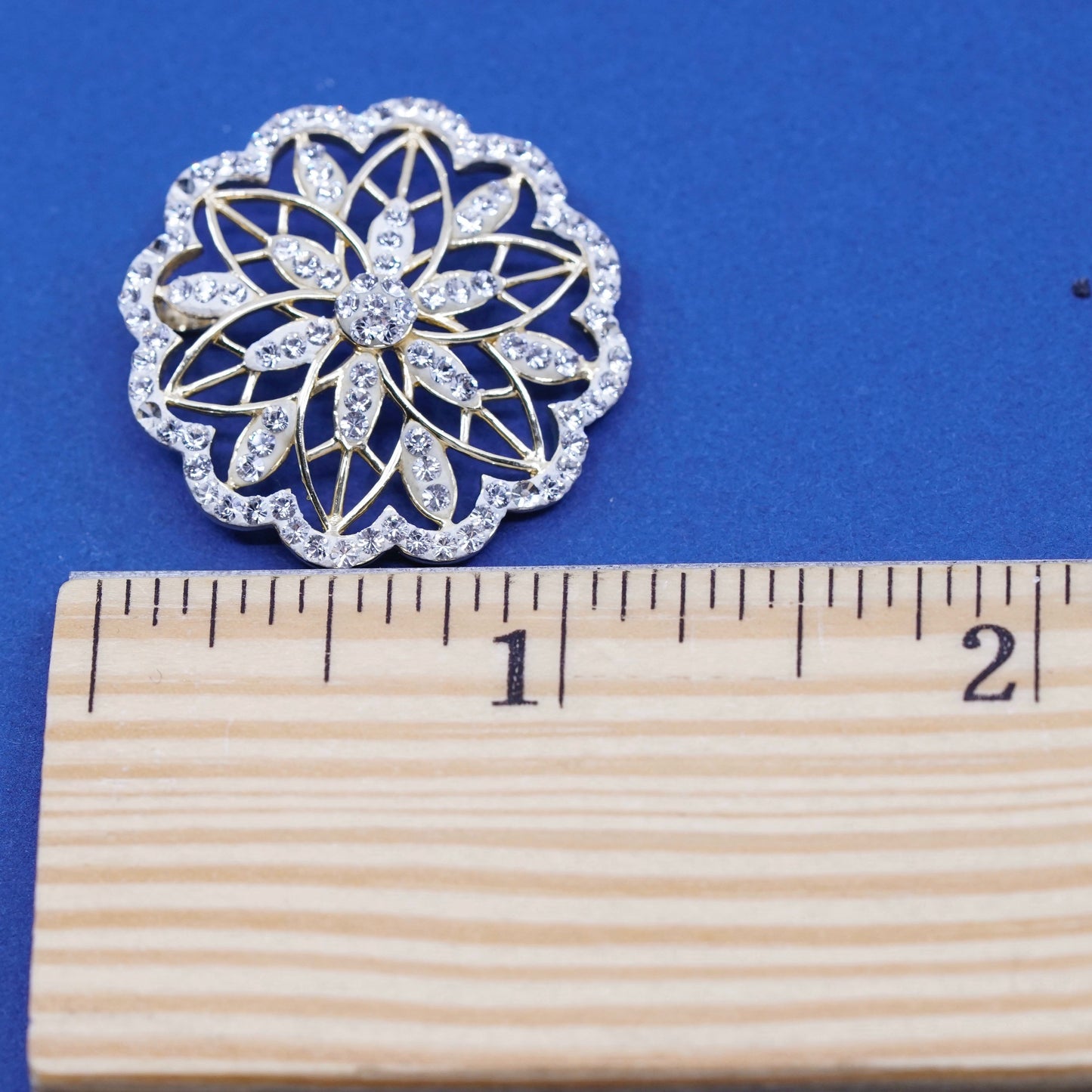 vermeil gold over Sterling silver 925 snowflake flower pendant w/ cluster Cz