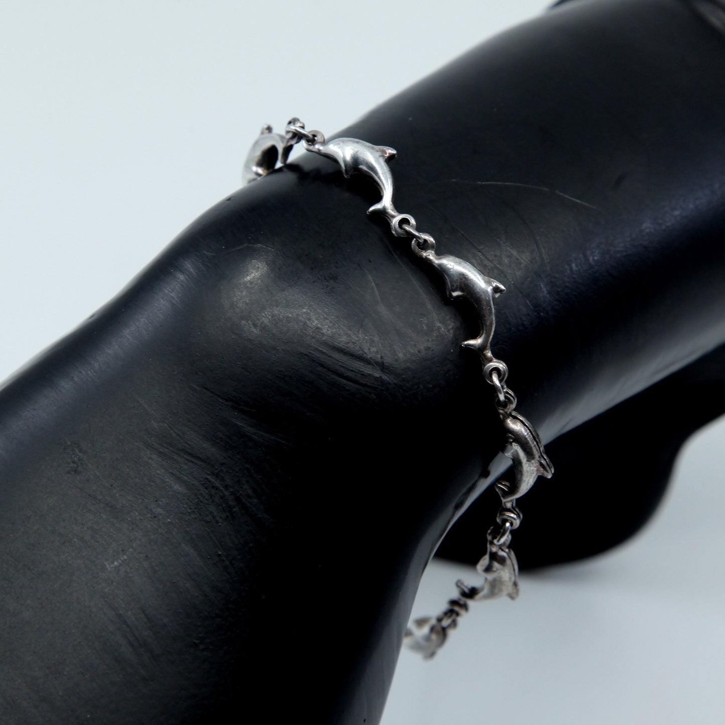 7.", VTG Sterling silver handmade bracelet, solid 925 silver dolphin links