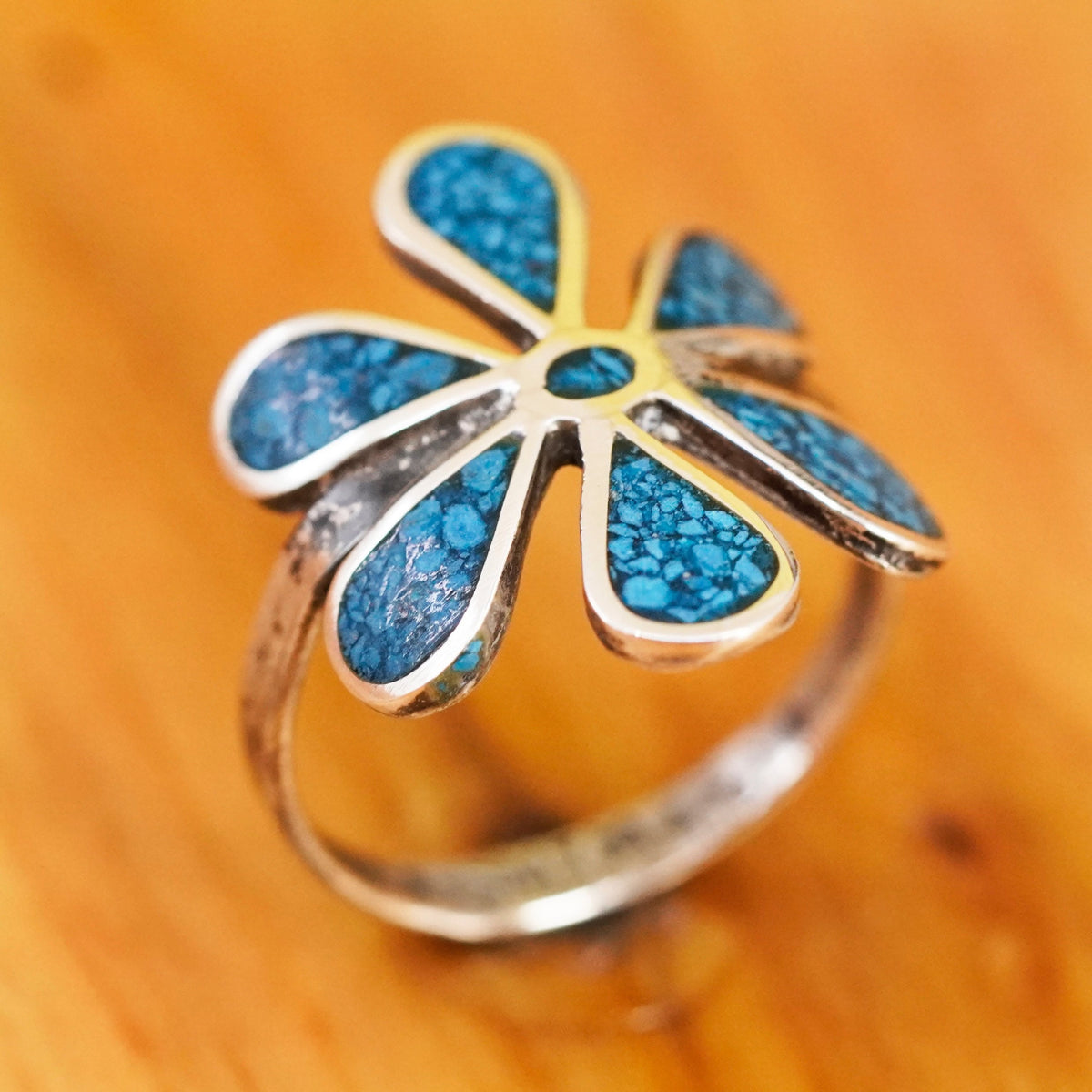 Size 5.75, vintage Sterling silver ring, mexico 925 flower band with turquoise