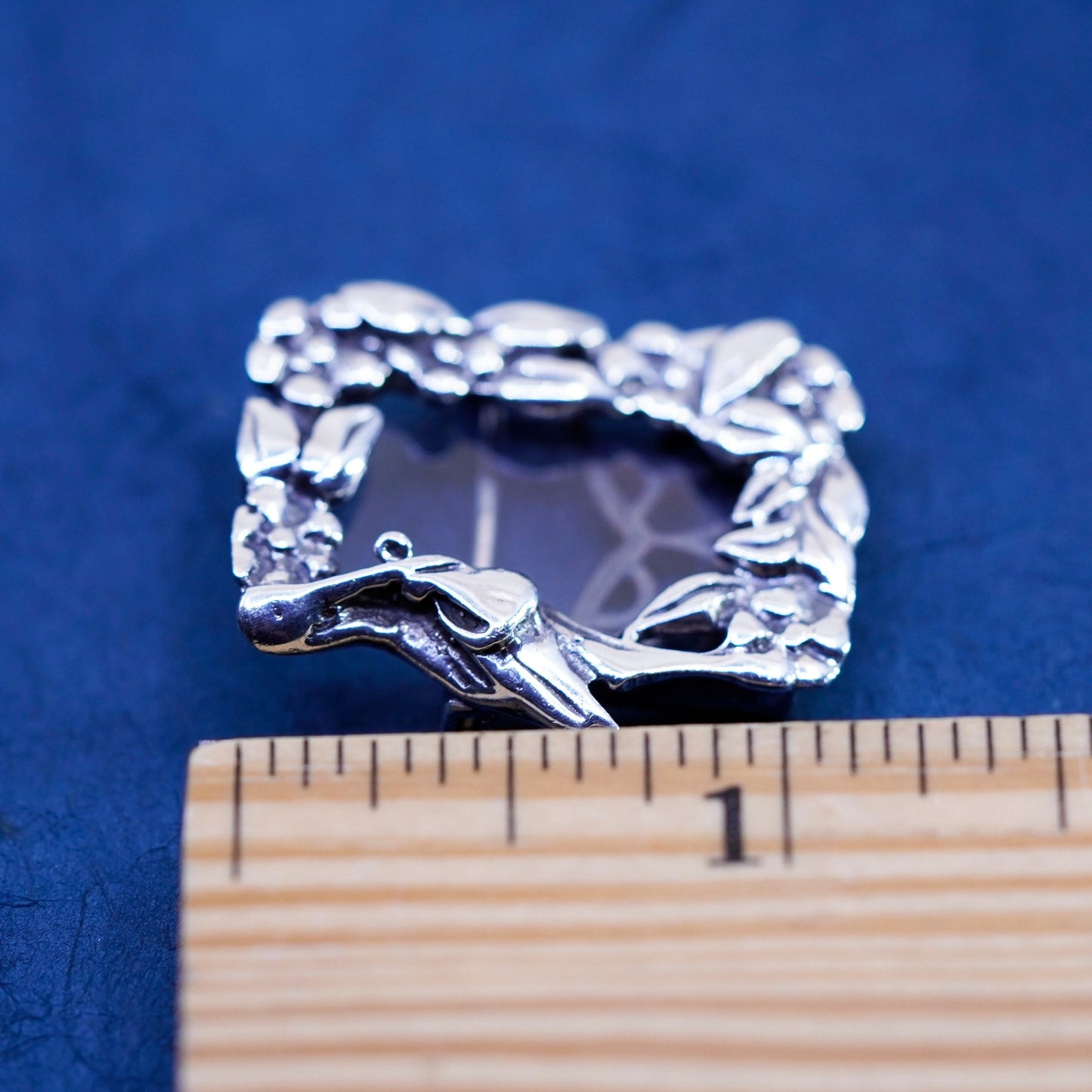 Vintage sterling silver handmade brooch, 925 photo pin with floral frame