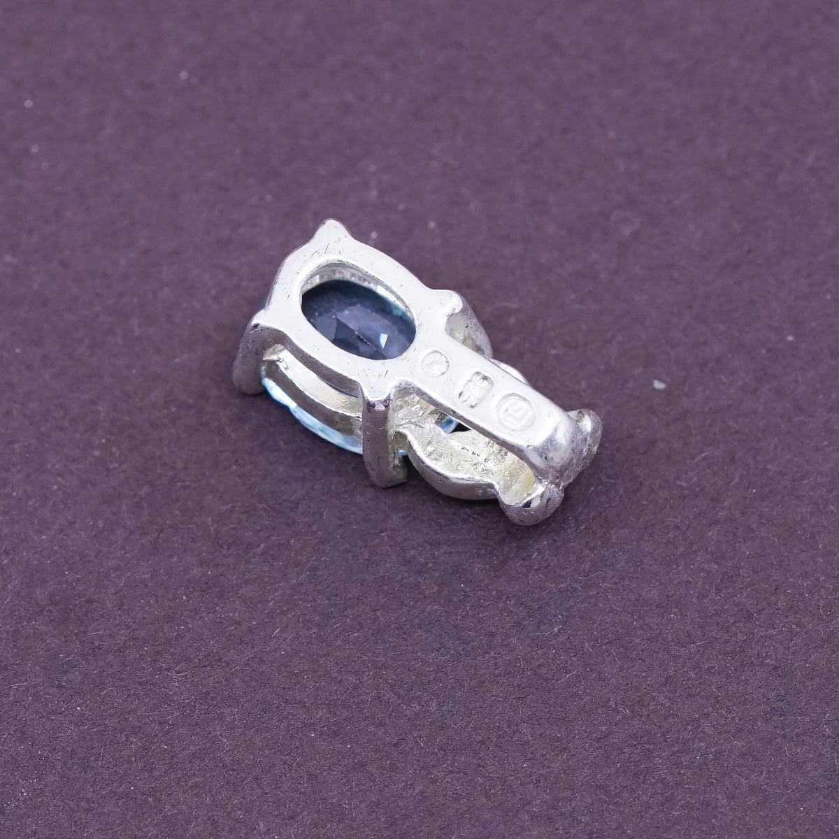Vintage Sterling silver pendant, solid 925 silver with blue topaz