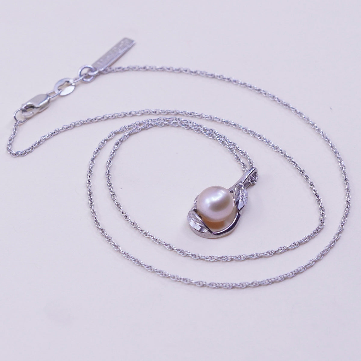 18”, vintage sterling 925 silver Singapore chain necklace pearl leaf pendant