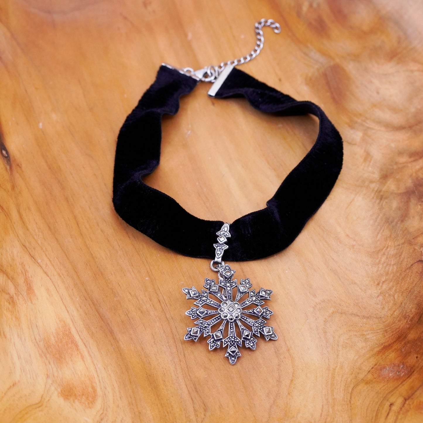 10+2”, Sterling 925 silver necklace velvet choker collar Marcasite snowflake