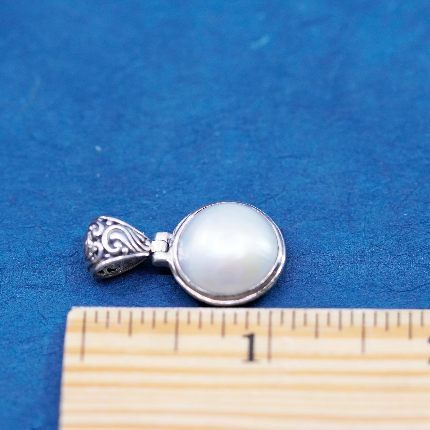 Vintage Sterling 925 silver handmade pendant with Pearl