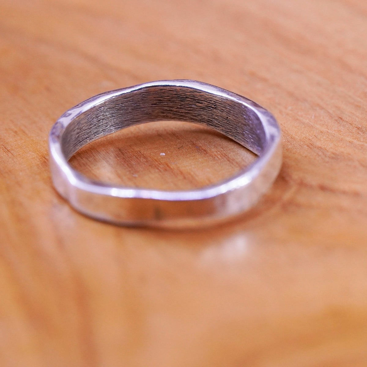 Size 8.25, vintage Sterling silver prayer ring, hammered 925 band with “love”