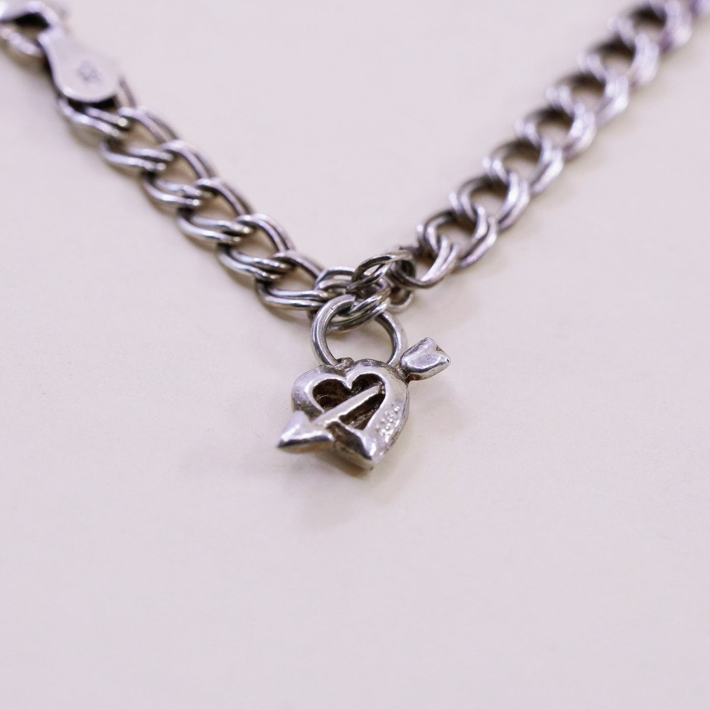 8”, Vintage sterling 925 silver double curb bracelet with arrow heart charm