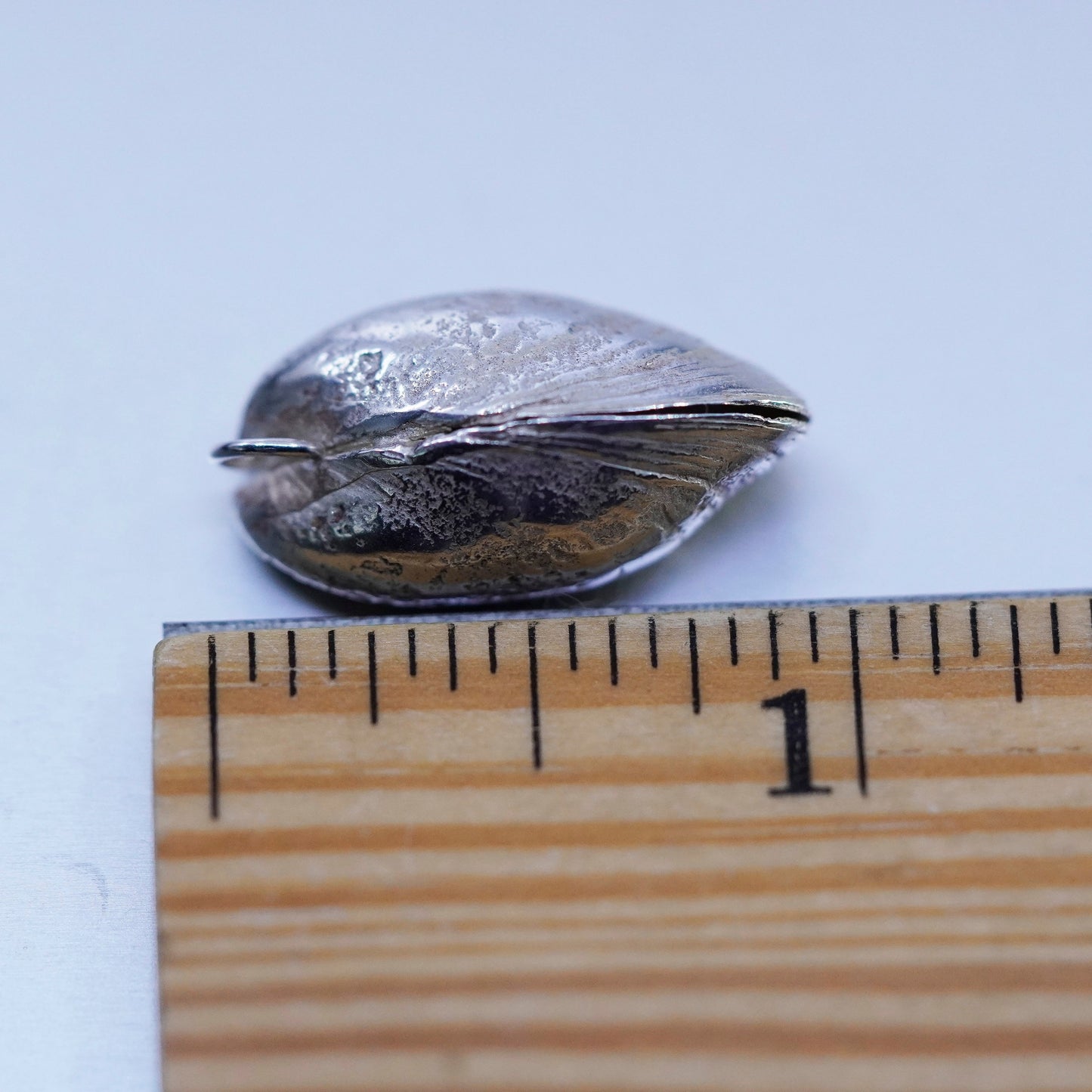Vintage sterling 925 silver handmade shell pendant charm