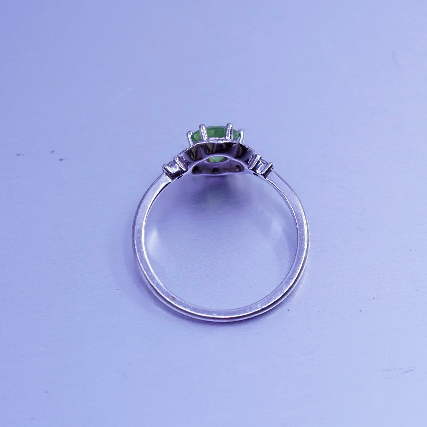 Size 9.25, vintage Sterling 925 silver handmade ring with peridot and diamond