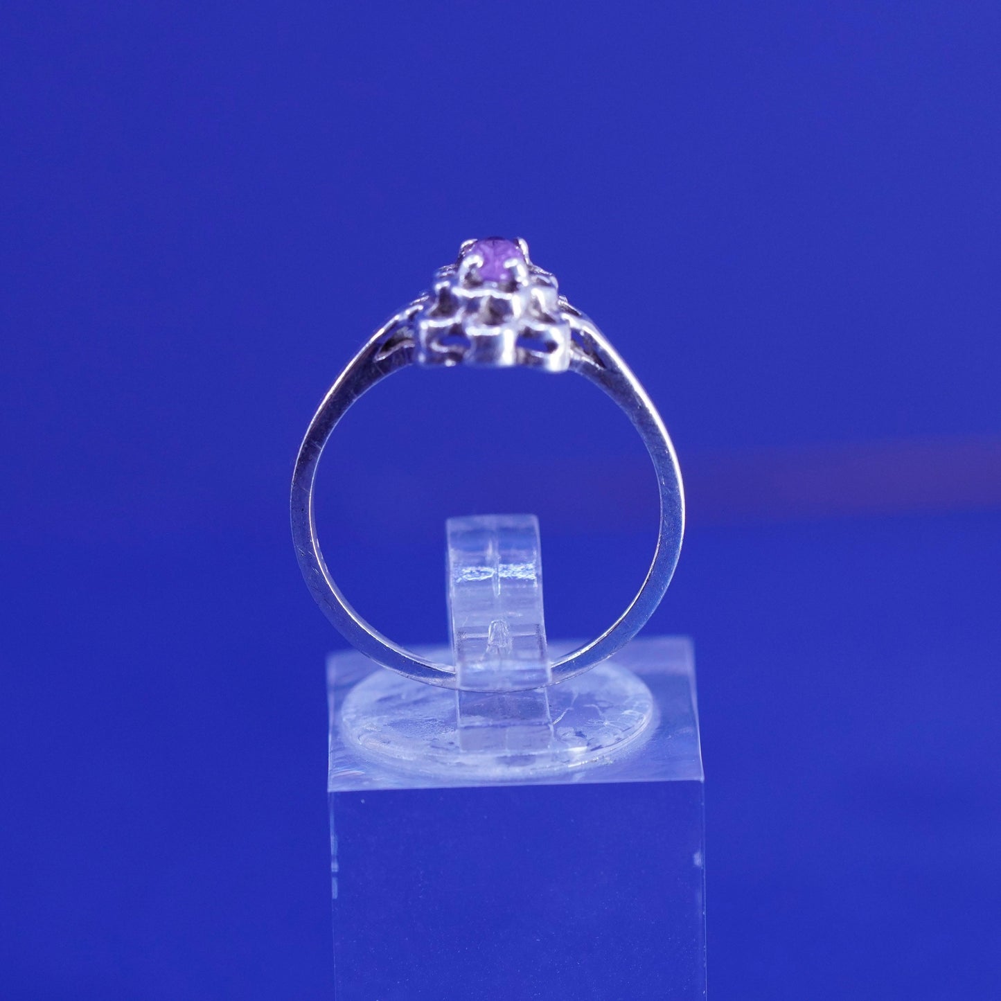 Size 7.25, vintage Sterling 925 silver handmade flower ring with amethyst