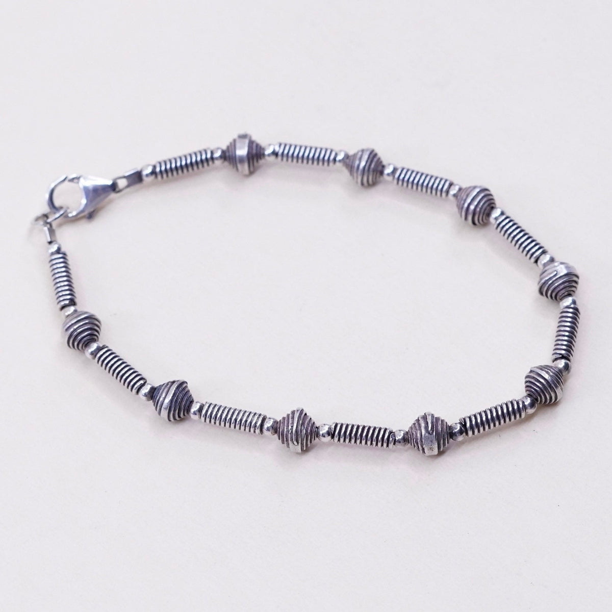 6.75”, 5mm, vtg handmade sterling silver, 925 textured beads with bar bracelet