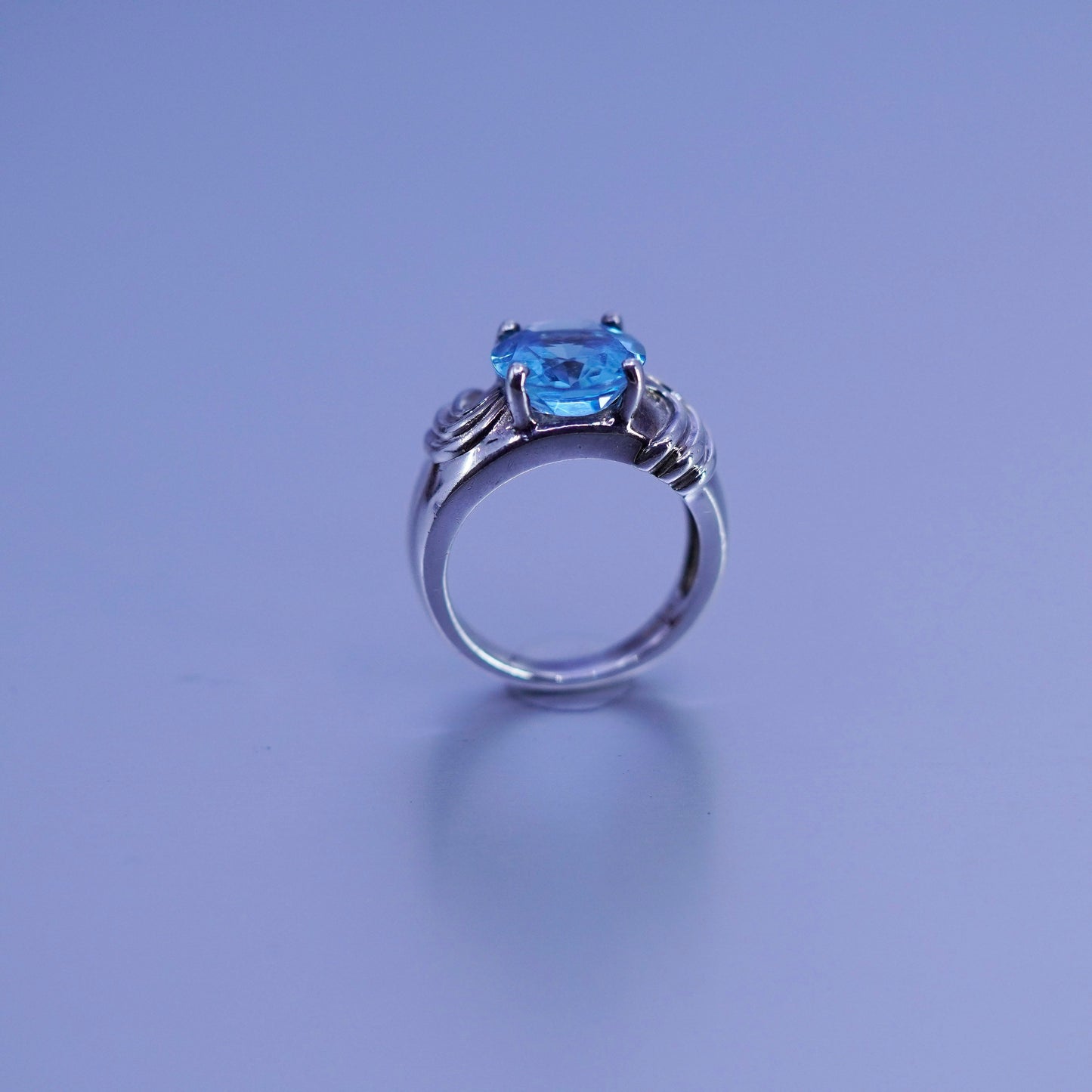 Size 6, vintage Sterling 925 silver handmade band ring with topaz