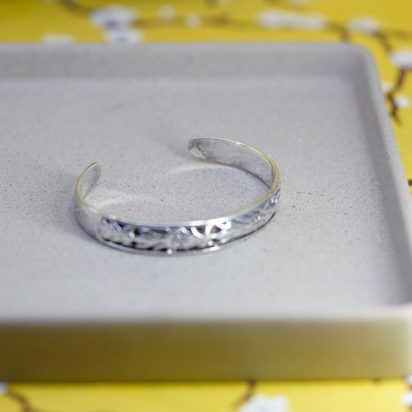 6.25”, vtg Sterling silver handmade bracelet, southwestern 925 textured cuff