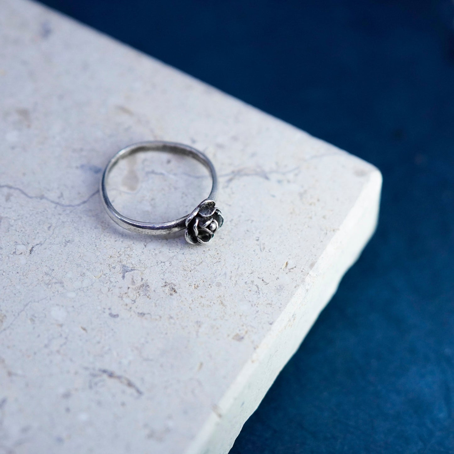 Size 6, vintage Sterling silver handmade ring, 925 rose flower band