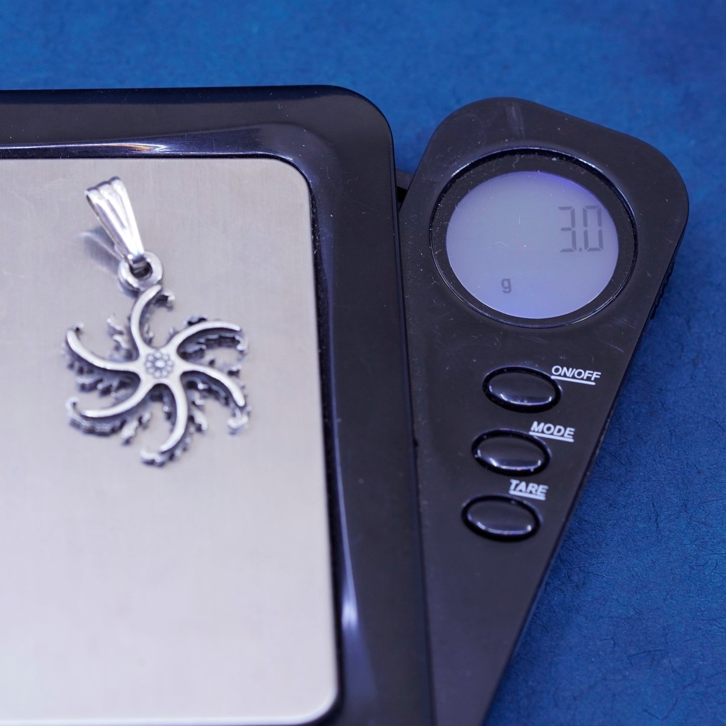 Vintage sterling silver handmade pendant, 925 whirly swirl charm