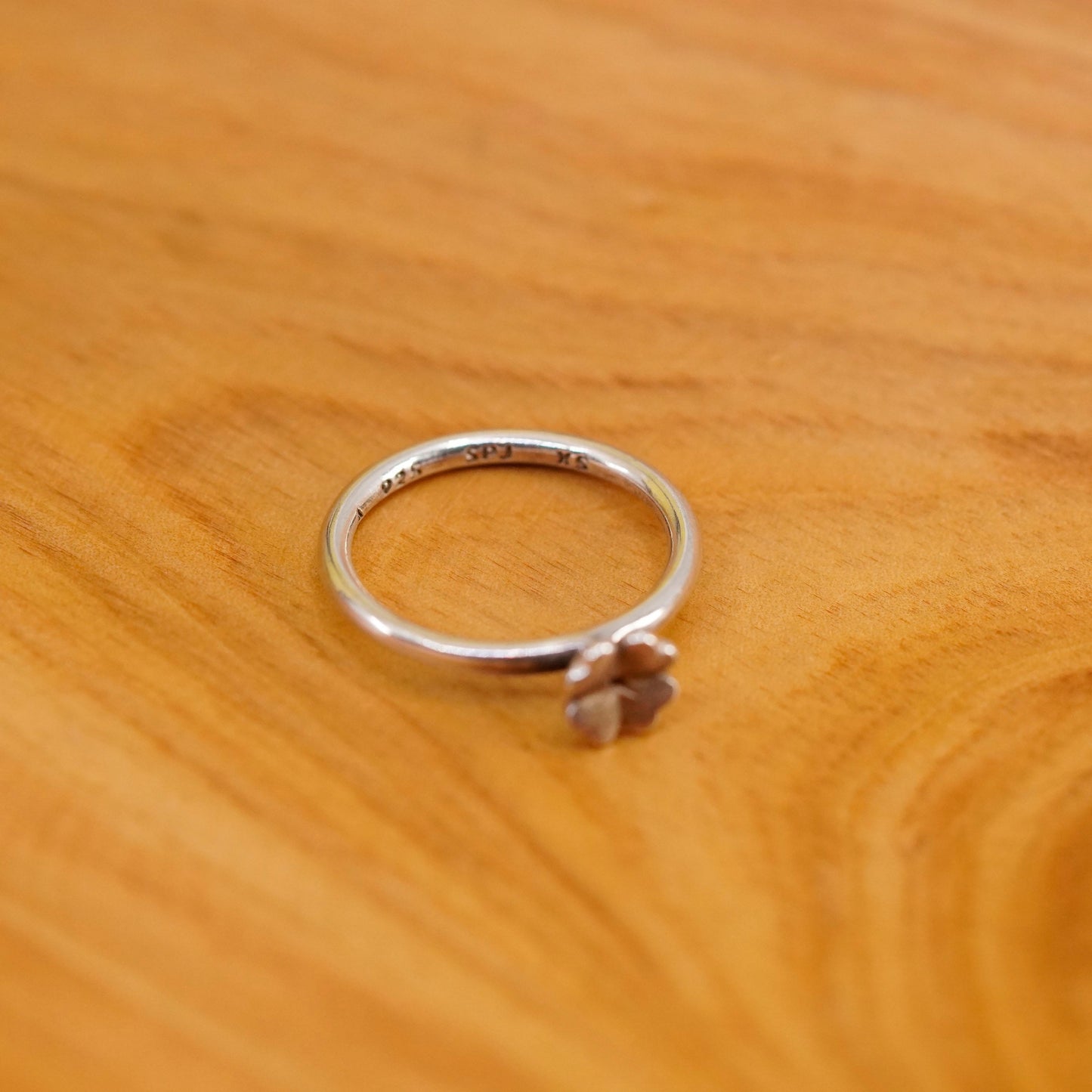 Size 5.75, vintage SPJ Sterling 925 silver lucky clover flower ring