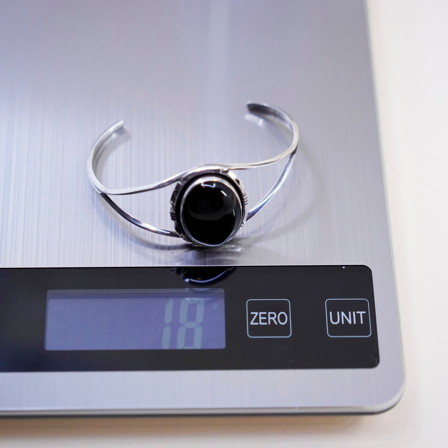 7”, VTG VHC Native American sterling silver double strands cuff bracelet onyx