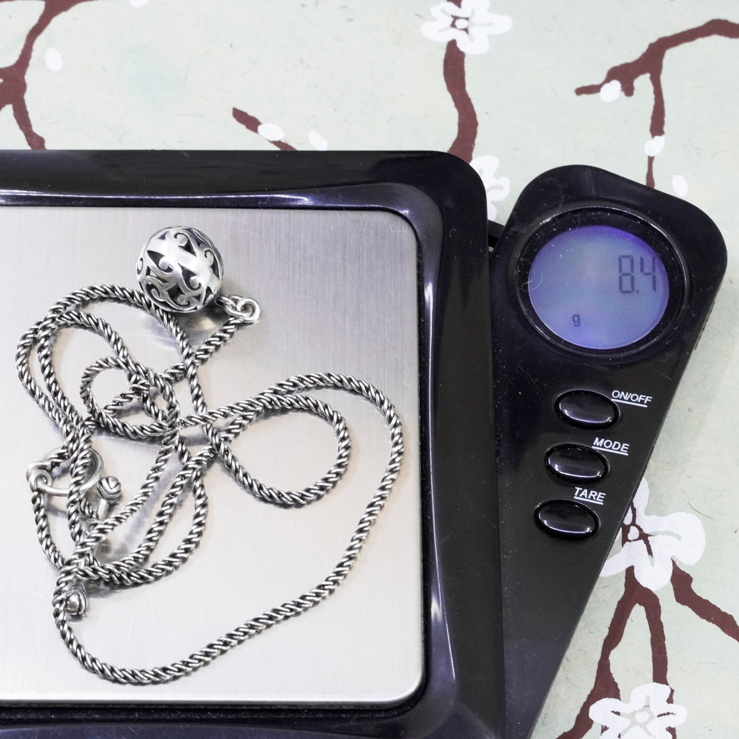 16”, SILPADA N1619 925 Sterling Silver delight Filigree Ball Toggle Necklace
