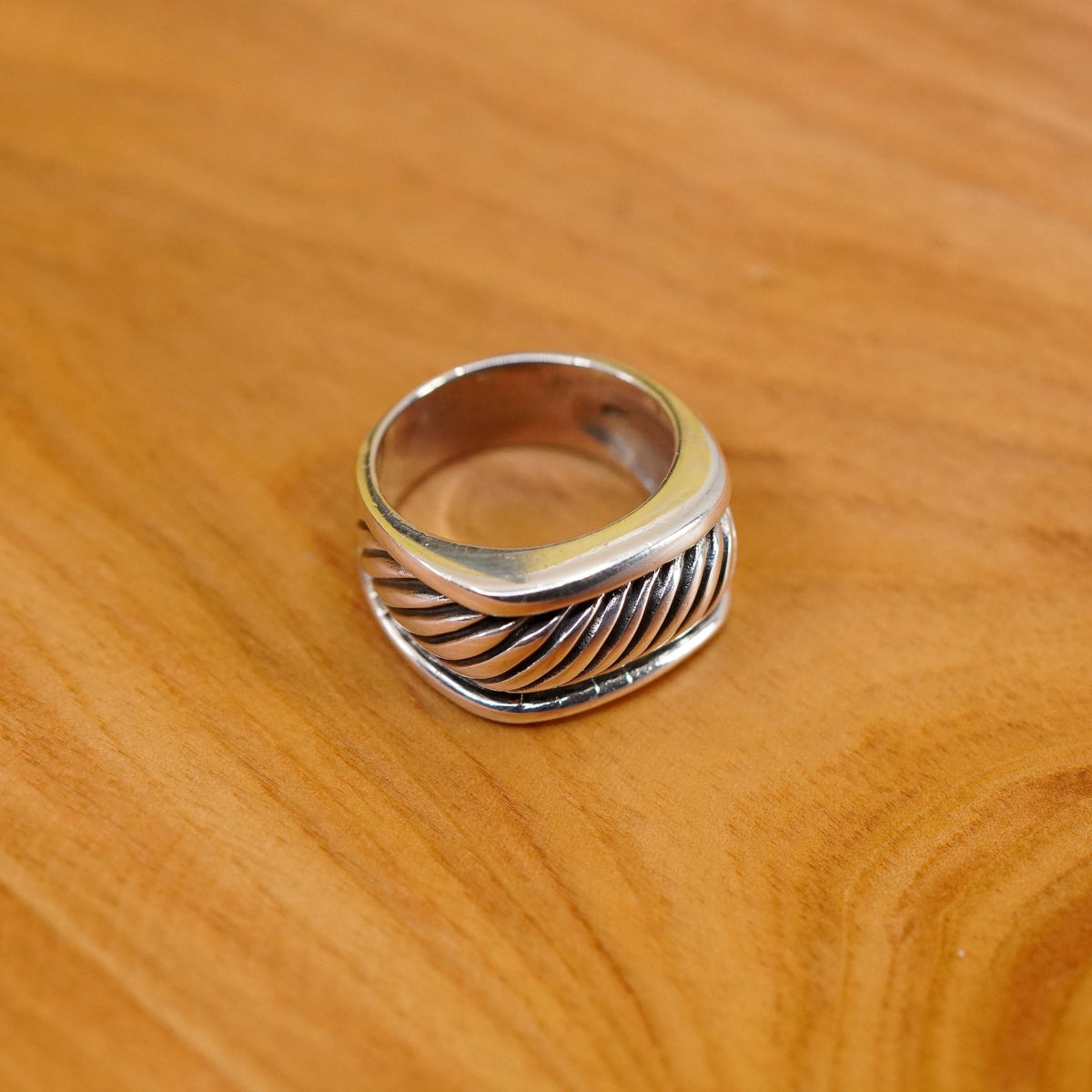 Size 7, vintage Sterling silver handmade ring, 925 cable ribbed band