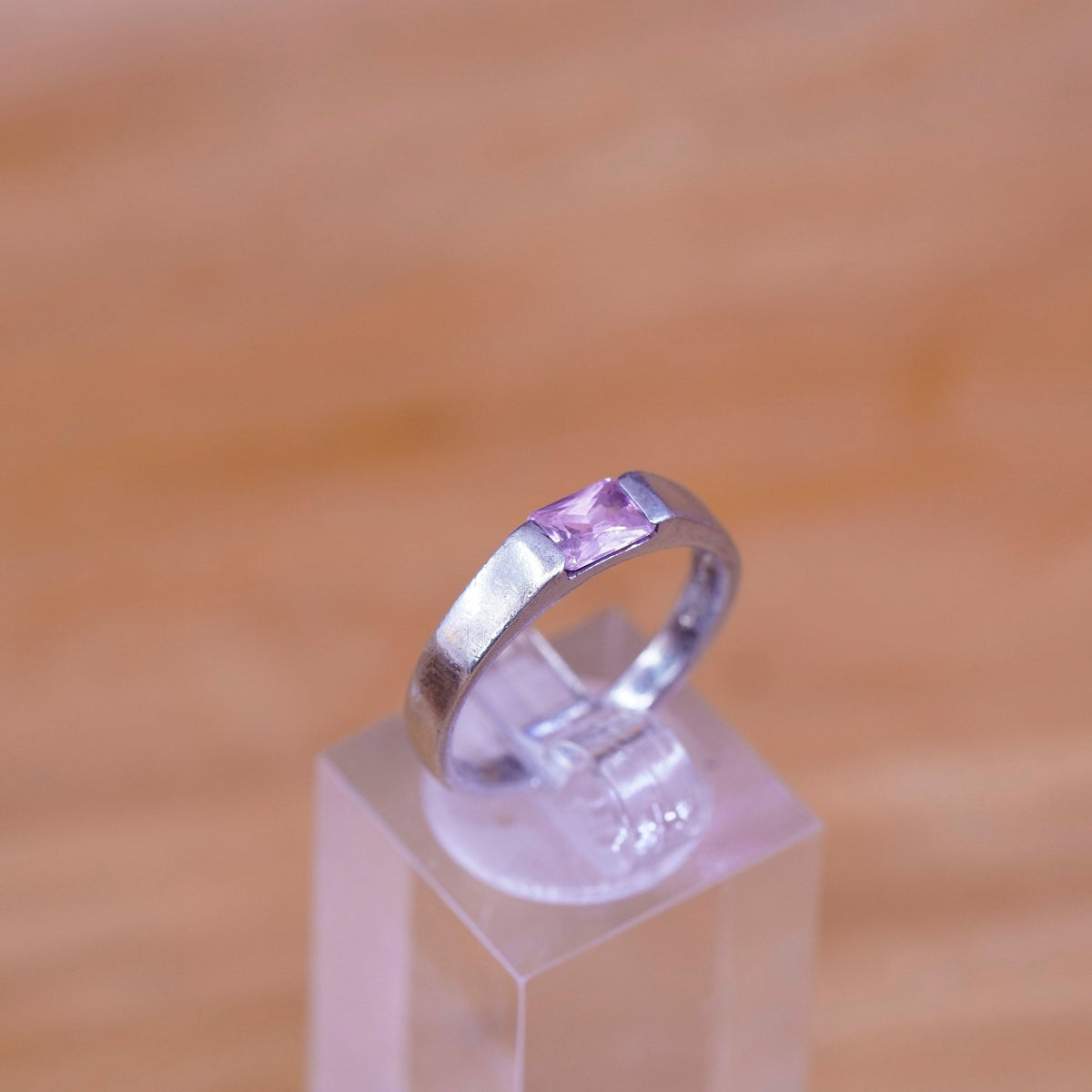 Size 7, vintage Sterling 925 silver ring with pink cz, stamped 925