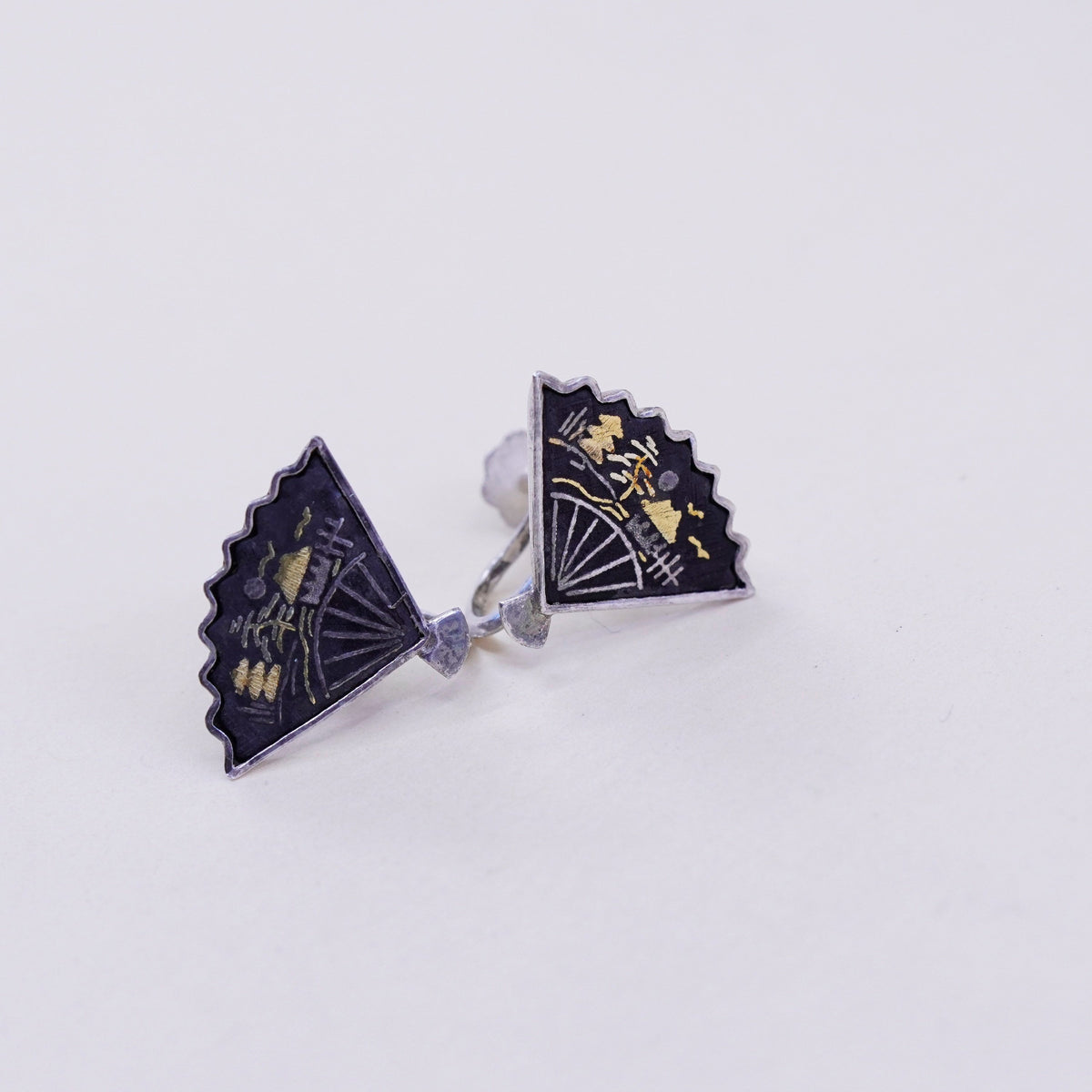 vintage two tone Sterling silver earrings 925 screw back Japanese fan landscape