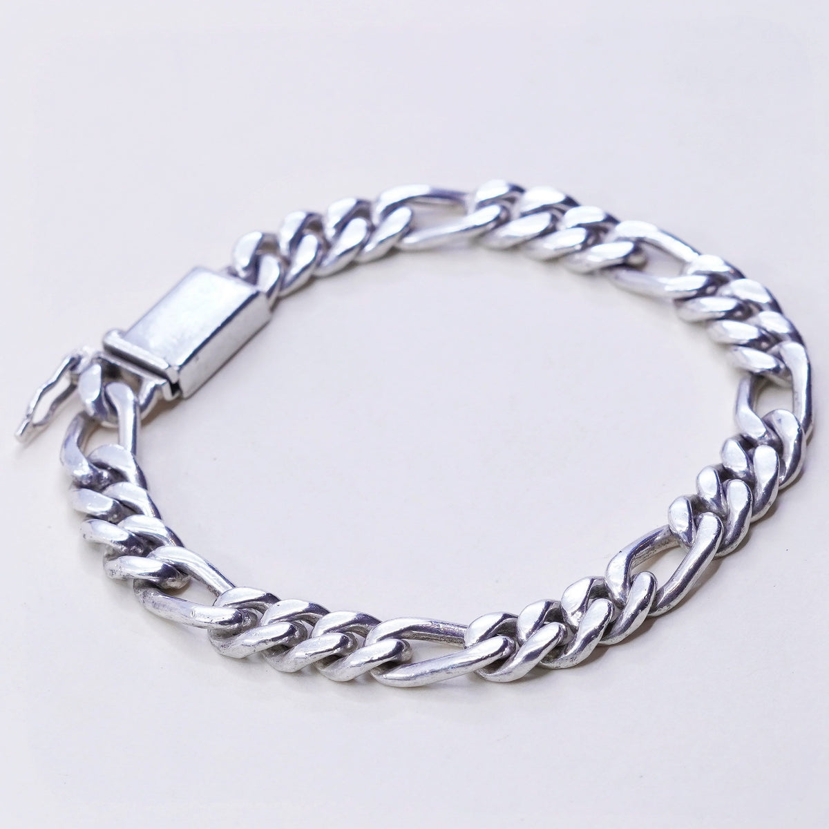 7.75”, 8mm, Vintage sterling silver men’s bracelet, Mexico 925 Figaro chain