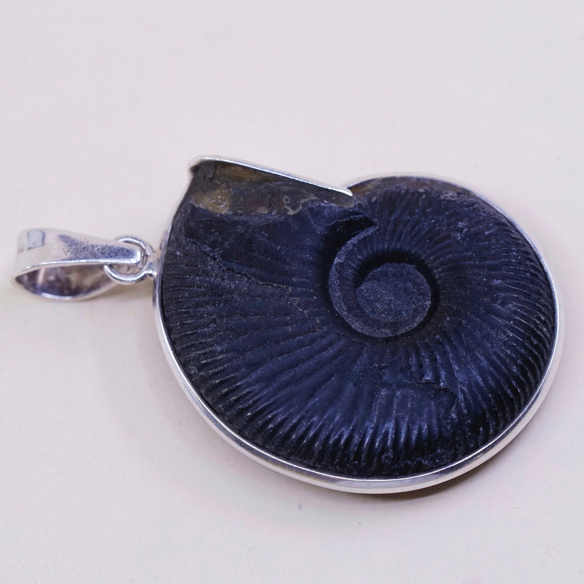 VTG Mexico Sterling silver handmade pendant, 925 frame w/ brass fossil shell