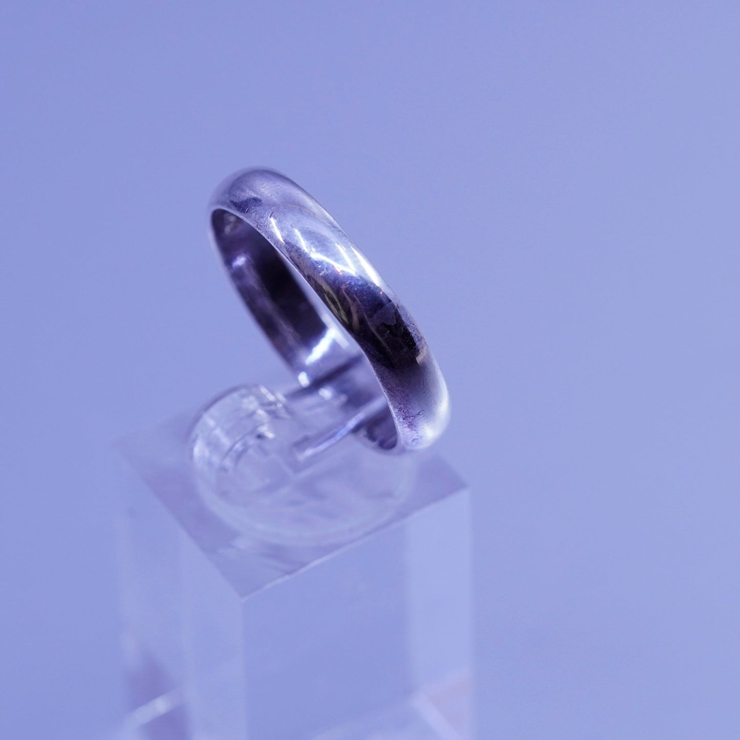 Size 12, vintage southwestern Sterling 925 silver wedding ring, band