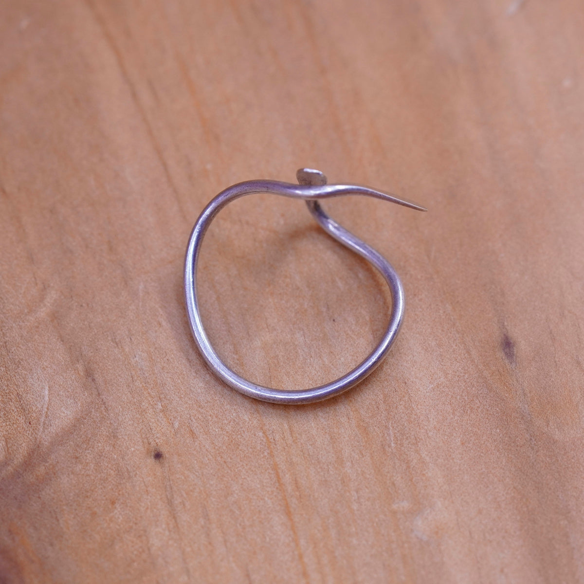 Size 5.75, vintage Sterling silver handmade ring, 925 wrap band