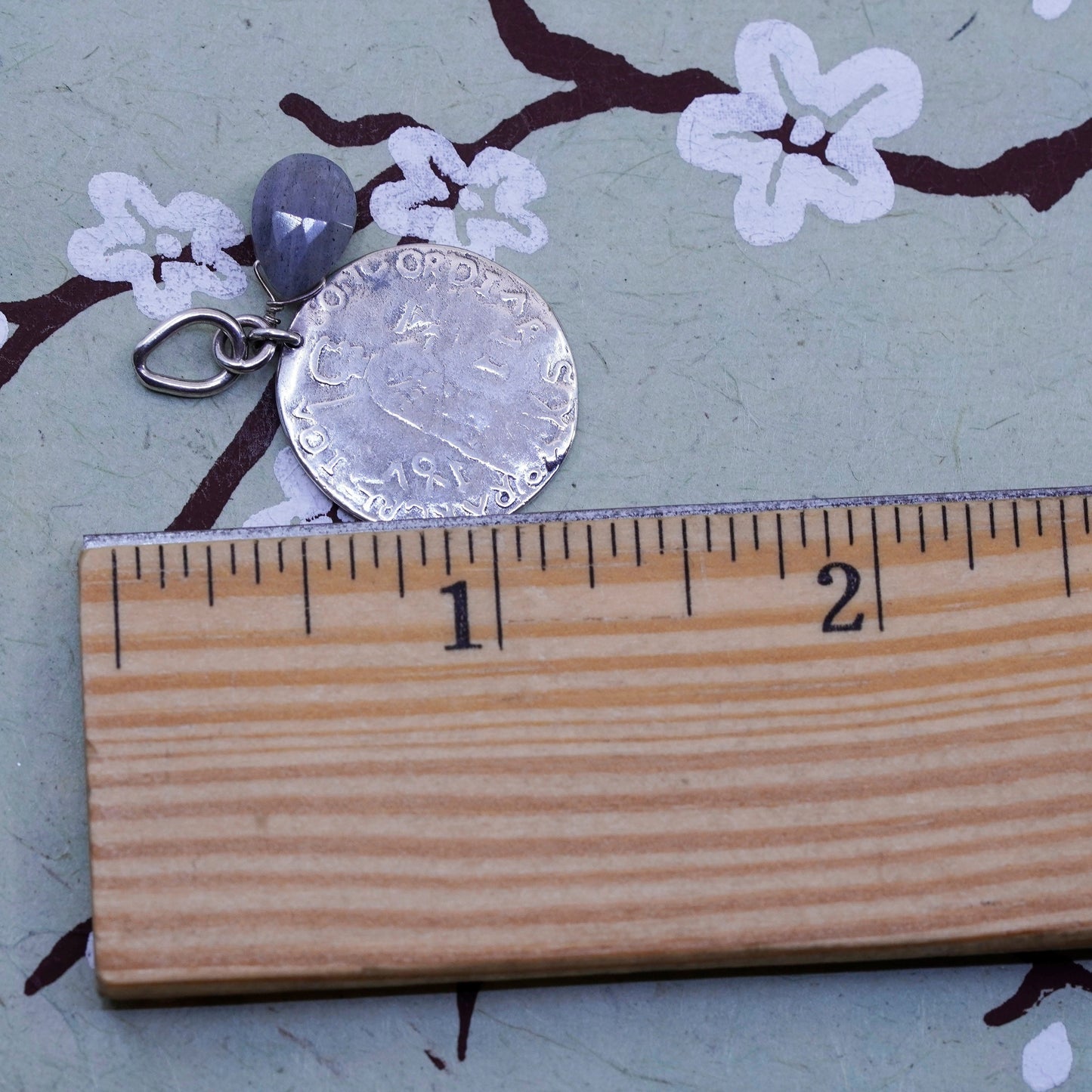 Sterling silver pendant, Greek 925 tag embossed “moord provin foeder belgad leg