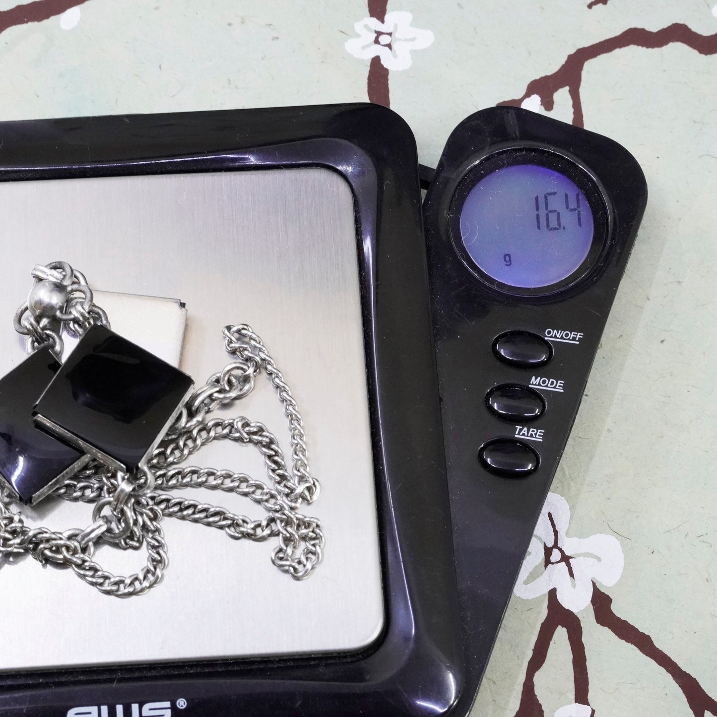 16”, WE Richards WRE sterling 925 silver snake chain necklace square pendant