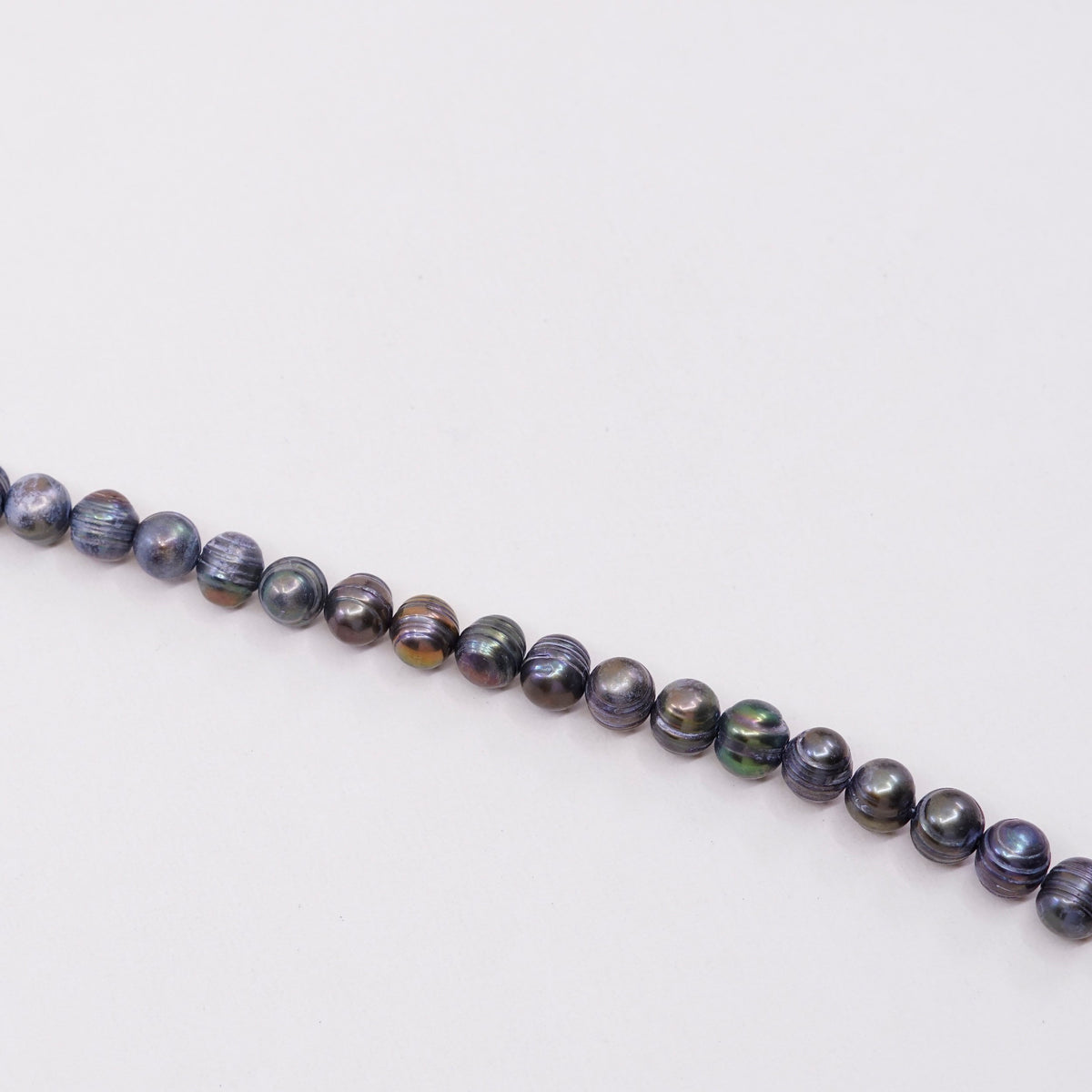 7”, Vintage handmade bracelet, black pearl beads with 925 sterling silver clasp