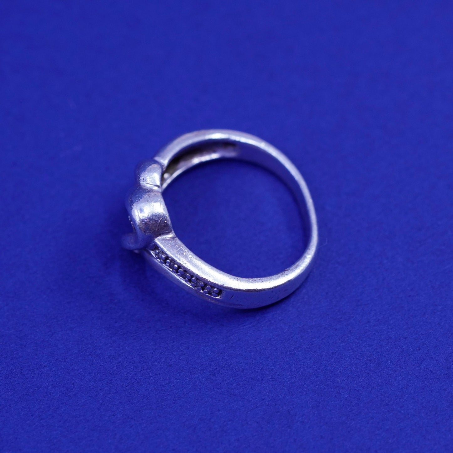 Size 6, vintage Sterling 925 silver handmade heart ring with genuine diamond