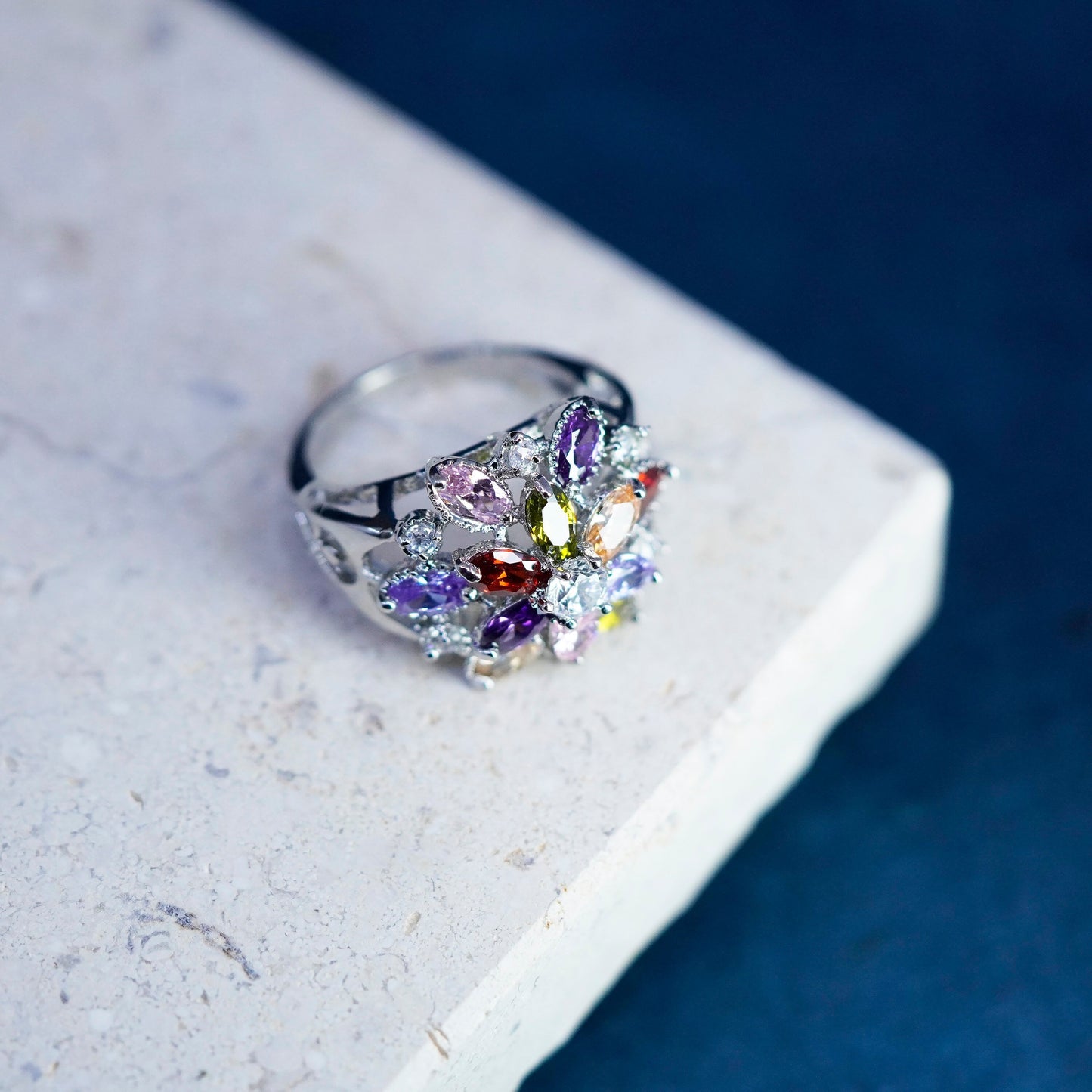 Size 6.5, vtg Sterling 925 silver snowflake flower ring w/ cluster Colorful Cz