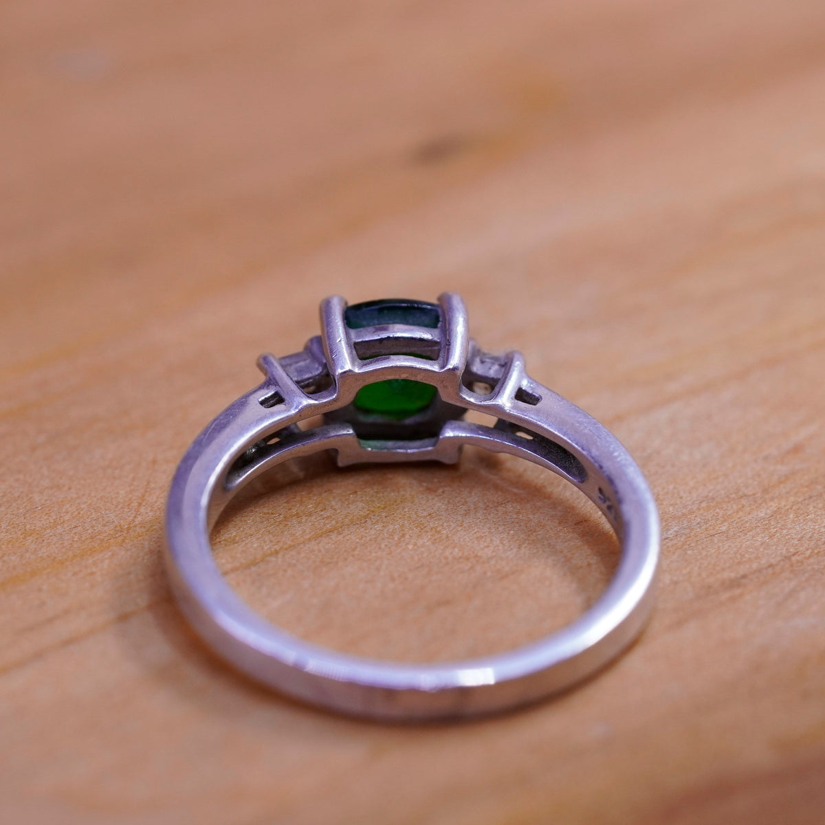 Size 7.25, vintage Sterling 925 silver handmade ring with peridot and cz