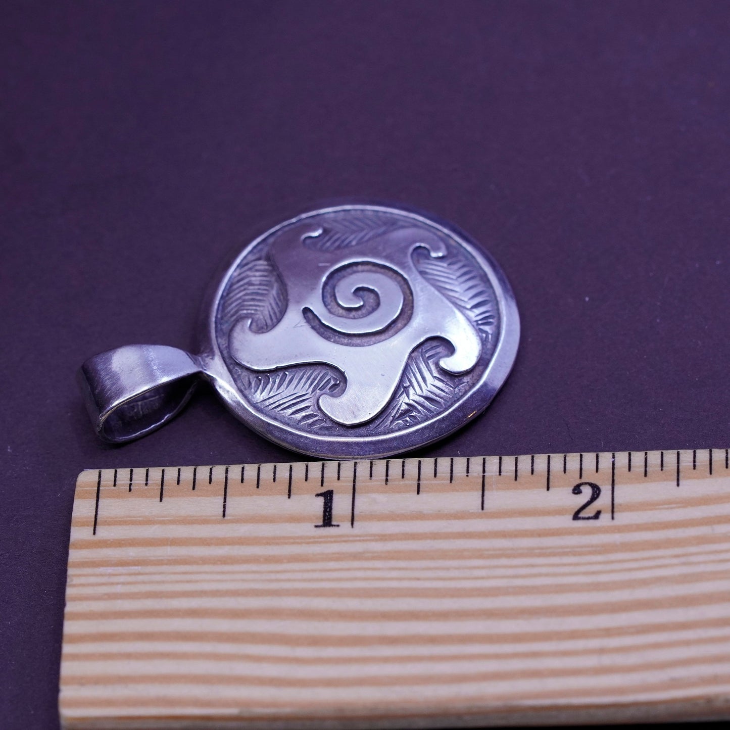 KIYO Native American Sterling Silver handmade Pendant, 925 Hopi Swirl circle