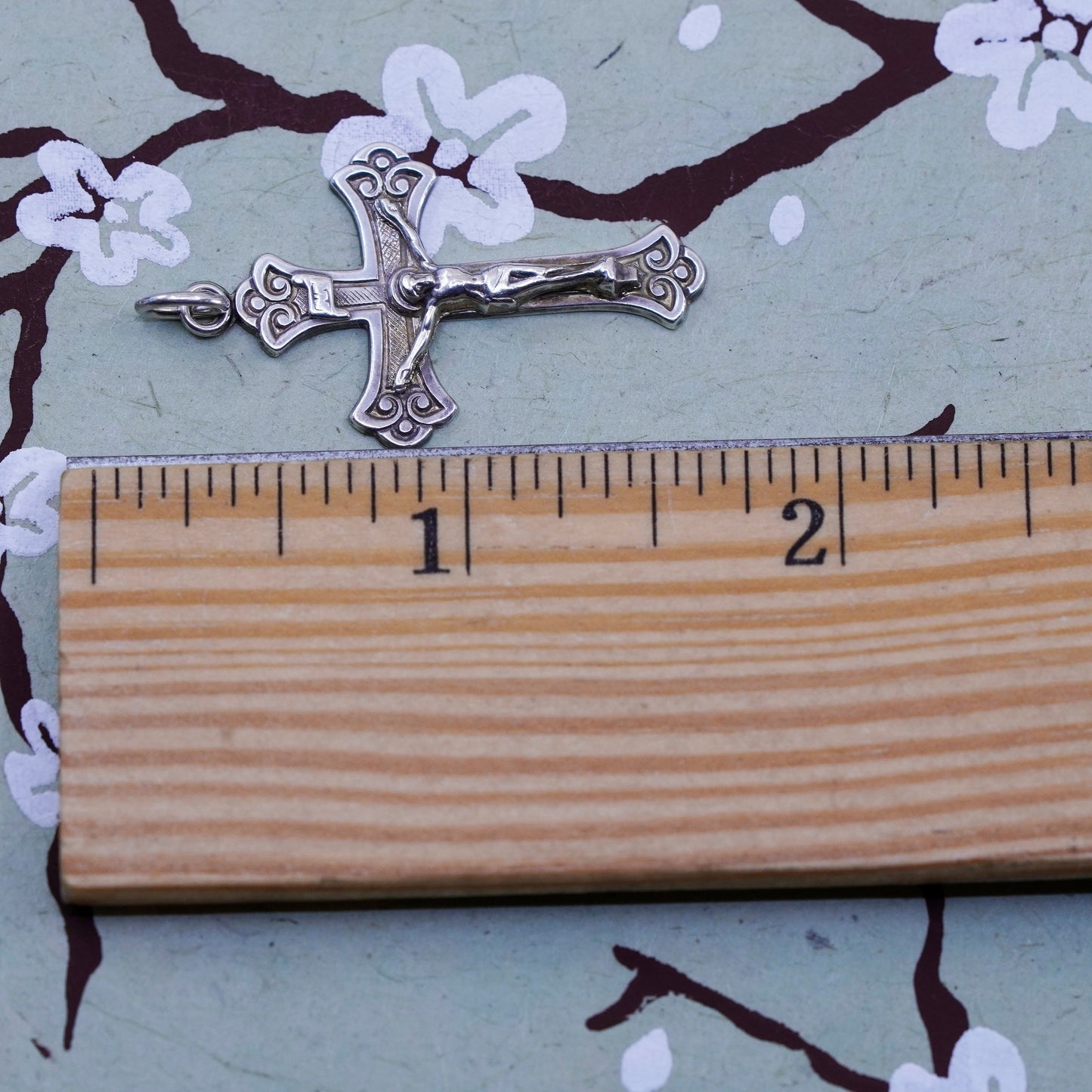 Vintage Sterling silver handmade pendant, 925 cross with Jesus